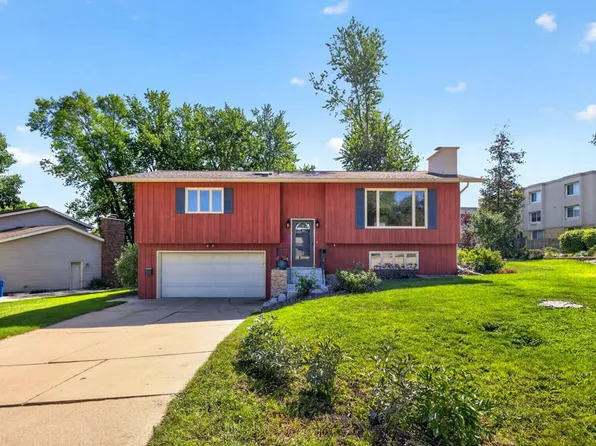 376 Norseman Ct NW, Rochester, MN 55901