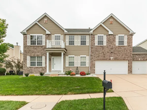 1508 Legacy Cir, Fenton, MO 63026