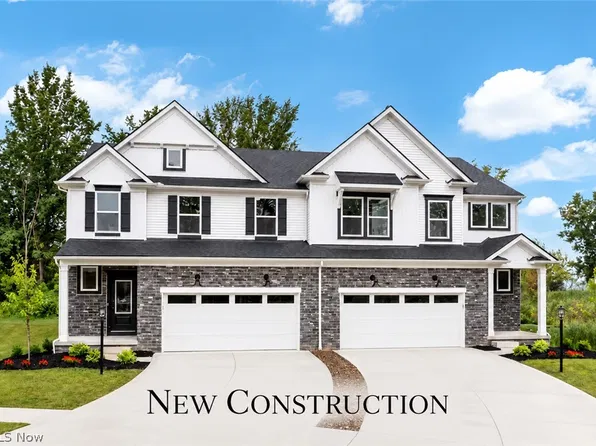 2069 Glenmont Dr, Brunswick, OH 44212