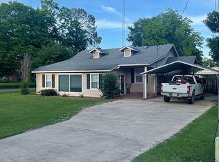 200 Jefferson St, Anguilla, MS 38721