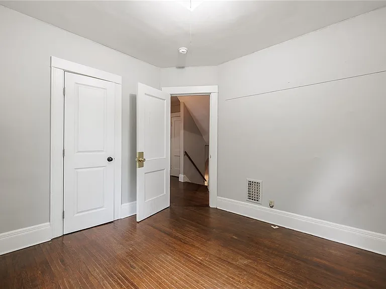 36 Morningside Park — Photo 22