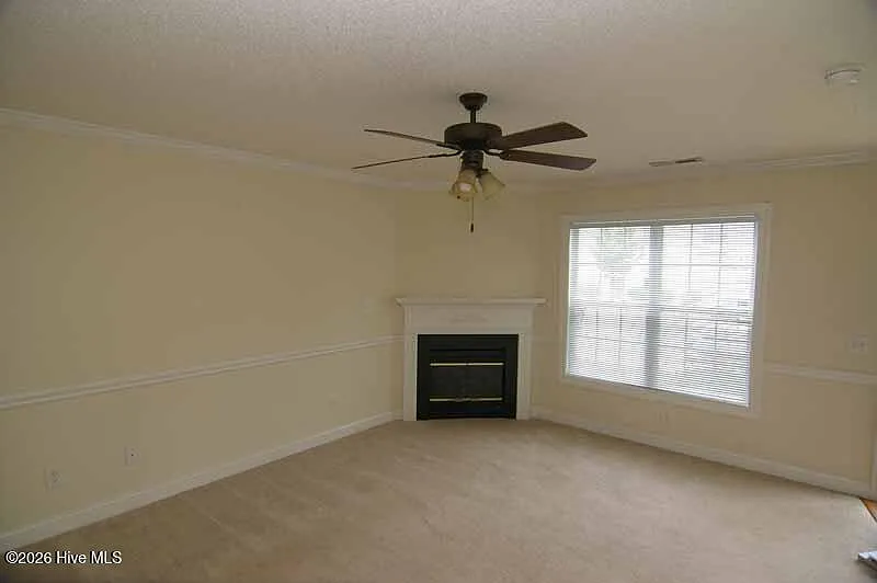2 bed, 1.5 bath, $1,250 — Photo 3