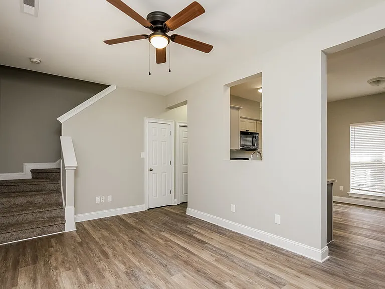 7728 Royal Park Ln — Photo 4