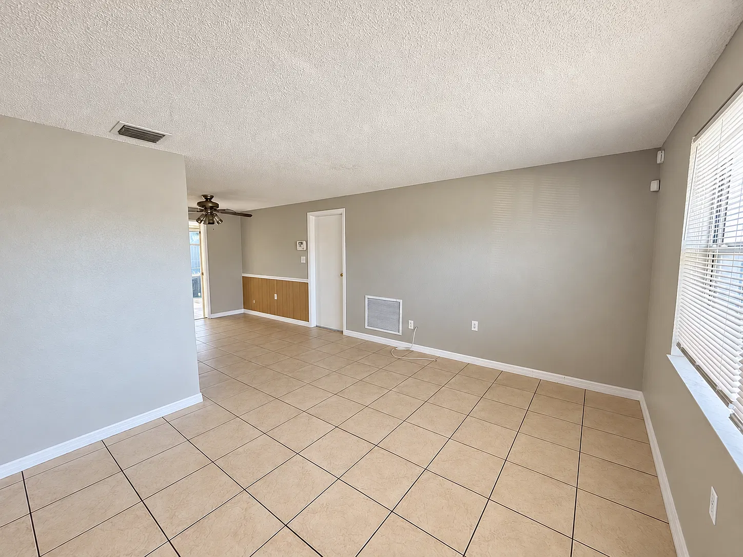 2 bed, 1.0 bath, 1004 sqft, $1,550 — Photo 3