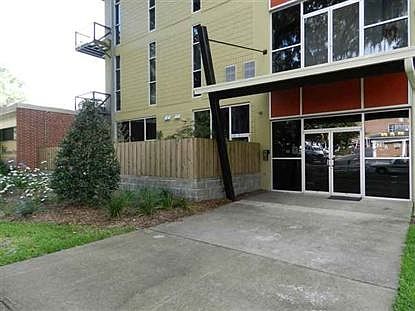 1st image of 420 N Adams St Unit 403