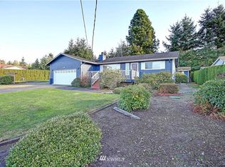 440 Stirling Dr, Camano Island, WA 98282