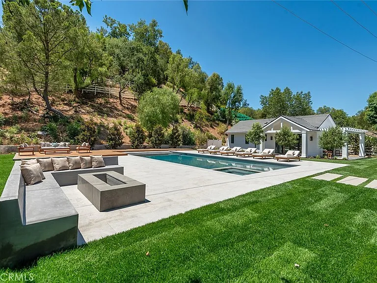 24044 Long Valley Rd — Photo 47