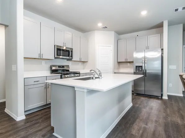 11599 Lazy Oak Creek Dr, Magnolia, TX 77354