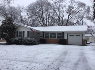 1051 Carswell Ave, Elk Grove Village, IL 60007