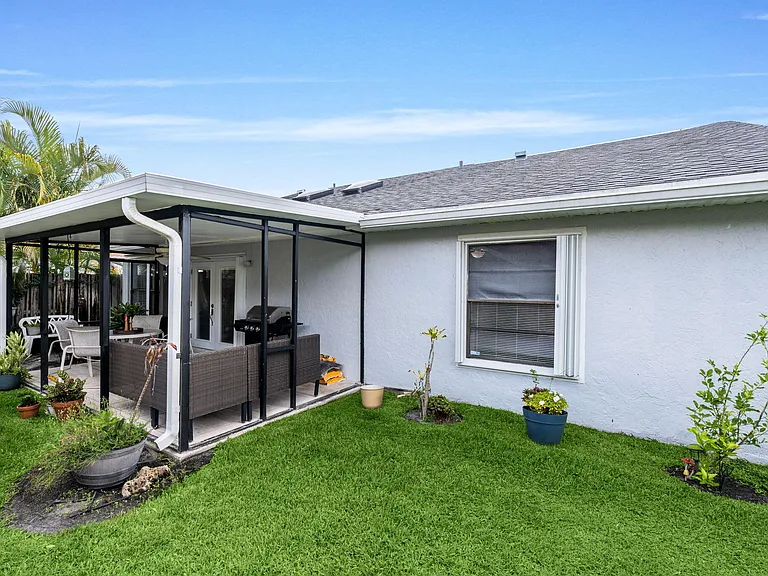 1599 Bayridge Pl — Photo 40