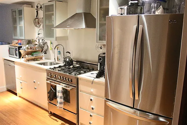 Sold by Maltz Auctions Inc | media 2