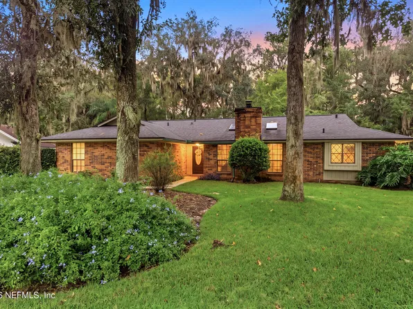 8249 OLD PORT Circle N, Jacksonville, FL 32216