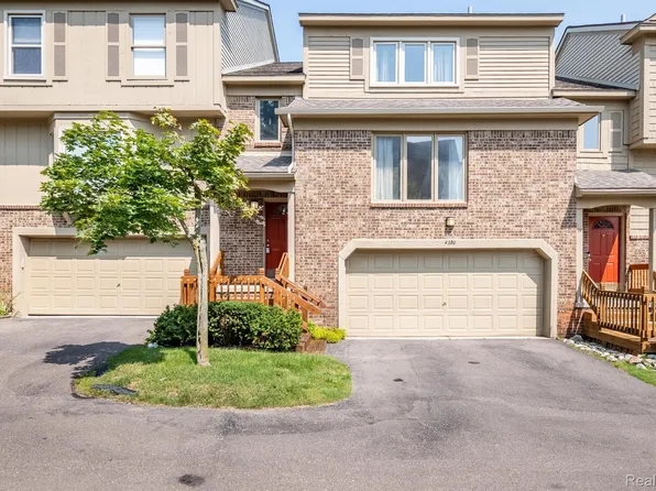 4230 Breckenridge Dr, West Bloomfield, MI 48322