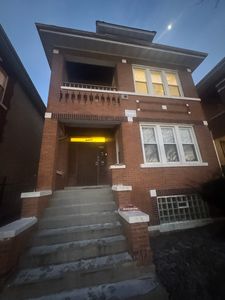 6929 S Artesian Ave, Chicago, IL, 60629