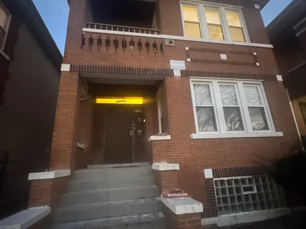 6929 S Artesian Ave, Chicago, IL 60629