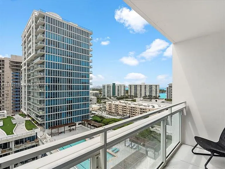6801 Collins Ave #1208 — Photo 13