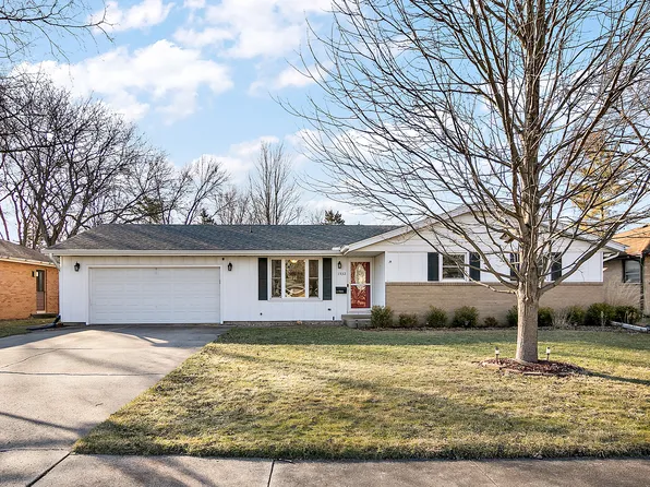 1532 W Budd Blvd, Kankakee, IL 60901