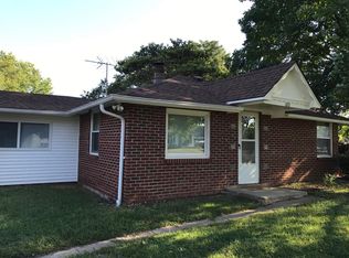 22 Adams St, Buckner, MO 64016