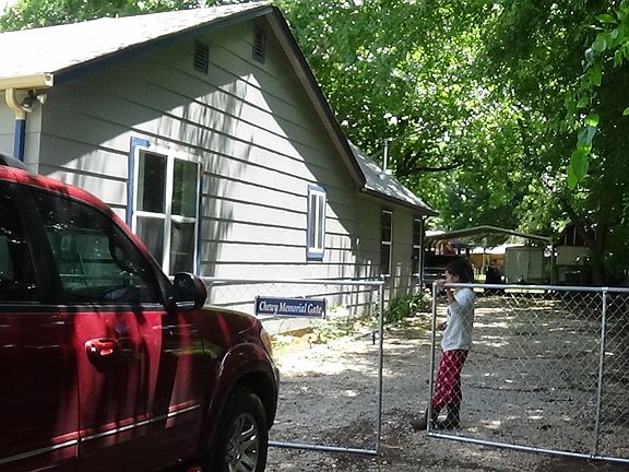 4th image of 9410 NE 50th St