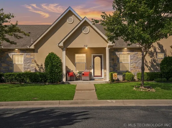 312 S Cypress Ave, Broken Arrow, OK 74012
