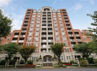 Oceana Condominium & Club, Brooklyn, NY 11235