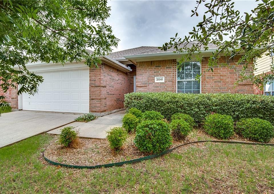 1st image of 2041 Meadow Park Dr