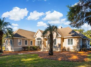 210 Old Plantation Dr W, Beaufort, SC 29907
