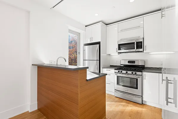 Rented by Corcoran | media 2