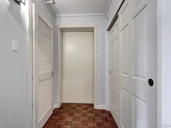 3rd image of 1111 Race St Unit 4A