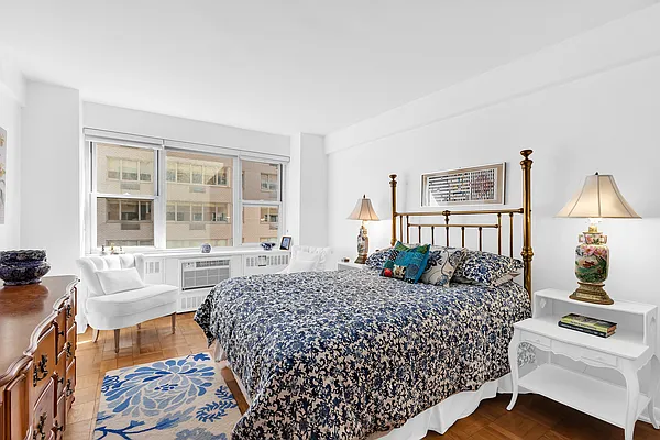 Sold by Douglas Elliman | media 8