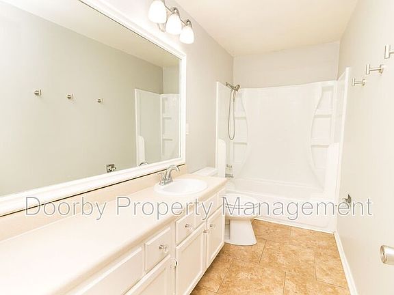 4th image of 4134 Bennett Rd #A