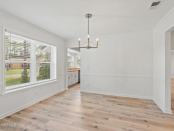 5th image of 4734 HARPERS FERRY Lane