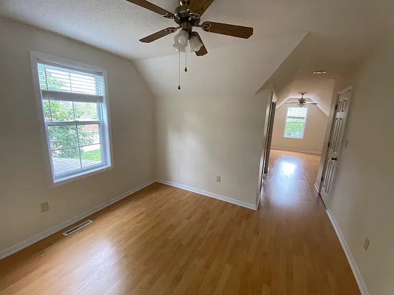 3703 Lupine Dr — Photo 18