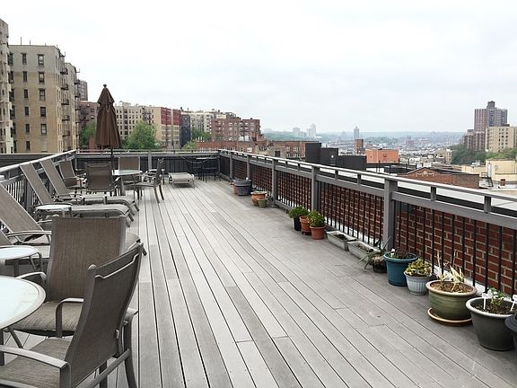 3rd image of 45 Overlook Ter APT 6A