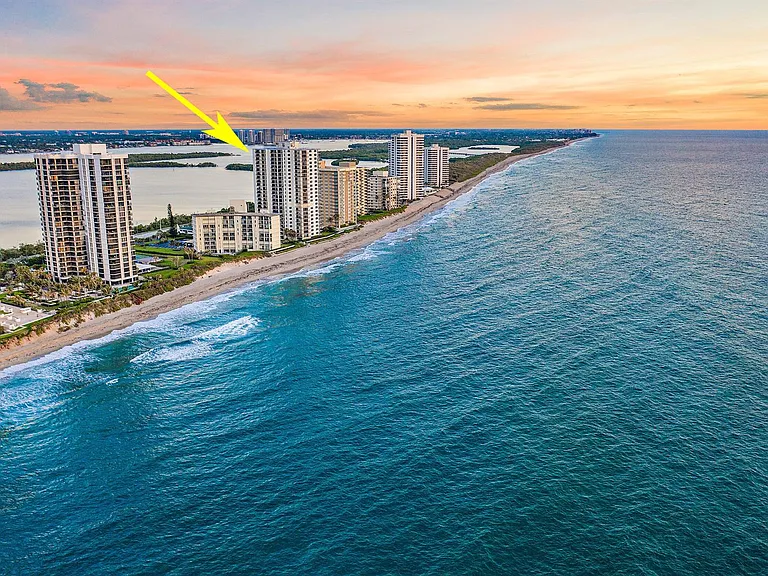 5420 N Ocean Dr #1705 — Photo 33