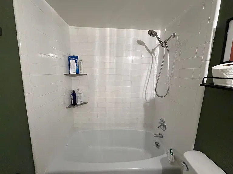 107 Georgetown Grn — Photo 24