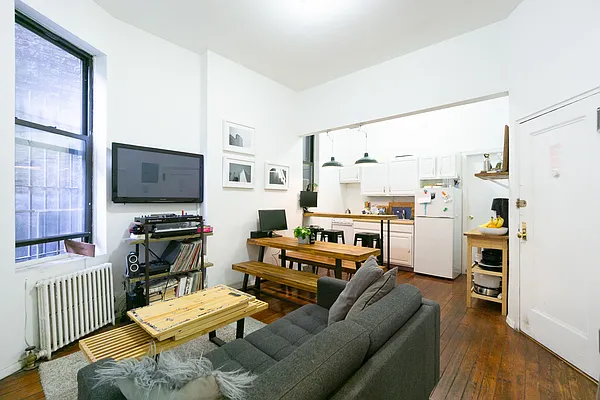 Rented by City Connections Realty | media 46