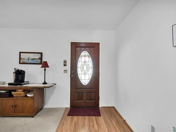 4th image of 2045 SE 32ND STREET
