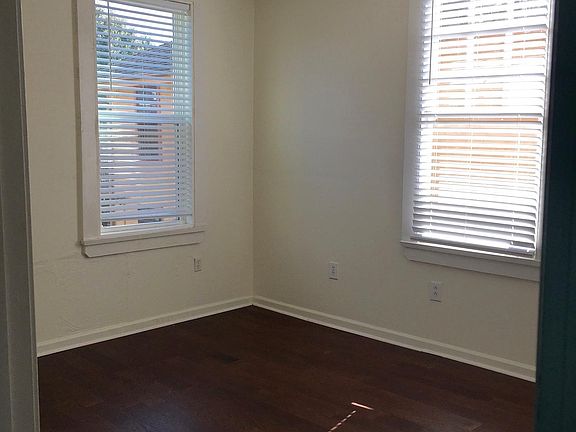 5th image of 2325 Robert St Floor 2