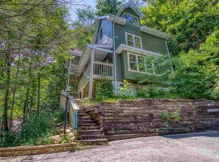 1110 Ski Mountain Rd, Gatlinburg, TN 37738