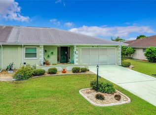 333 Club Manor Dr, Sun City Center, FL 33573