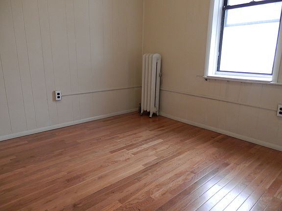 2nd image of 745 Washington Ave