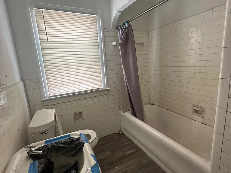 2999 Burlingame St — Photo 4