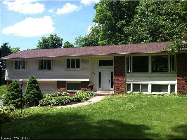1st image of 92 Tallwood Dr