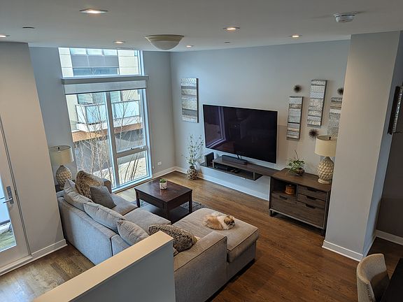 2nd image of 1918 N Campbell Ave #F
