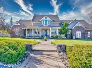 5521 Pyracantha Dr, Shingle Springs, CA 95682