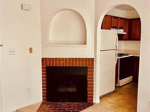 4th image of 307 Pine Hollow Way
