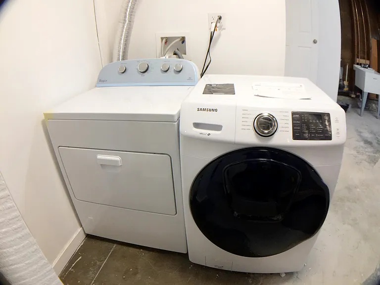 438 Willits St #2 — Photo 5