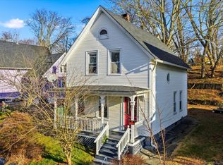 33 Division Street, Norwich, CT 06360