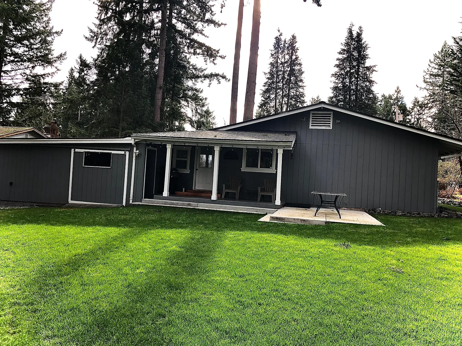 3 bed, 1211 sqft, $2,850 — Photo 4
